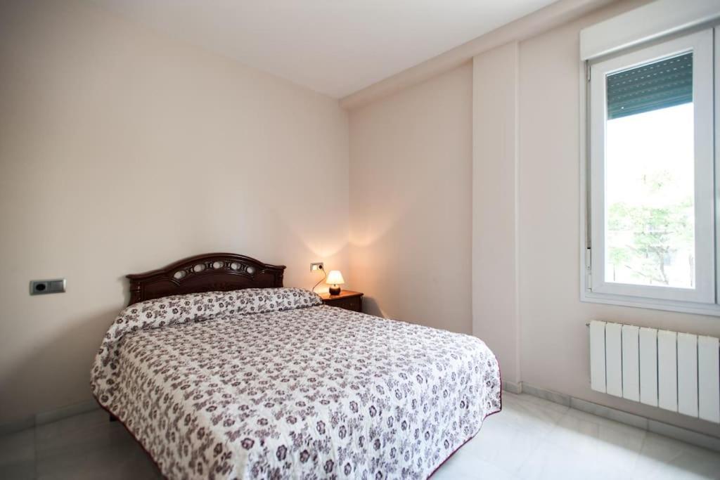 Amplio Piso En Nervion, Excelente Zona De La Ciudad. Apartment Sevilla Bagian luar foto