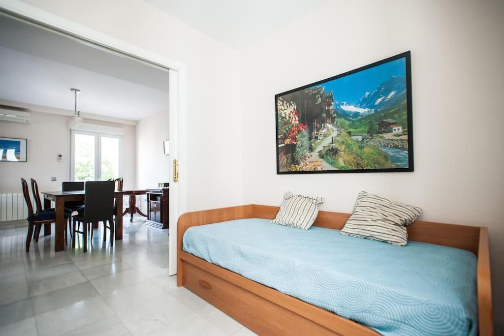 Amplio Piso En Nervion, Excelente Zona De La Ciudad. Apartment Sevilla Bagian luar foto